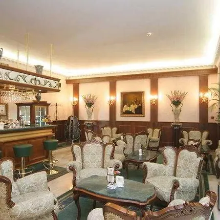 Grand Hotel London 