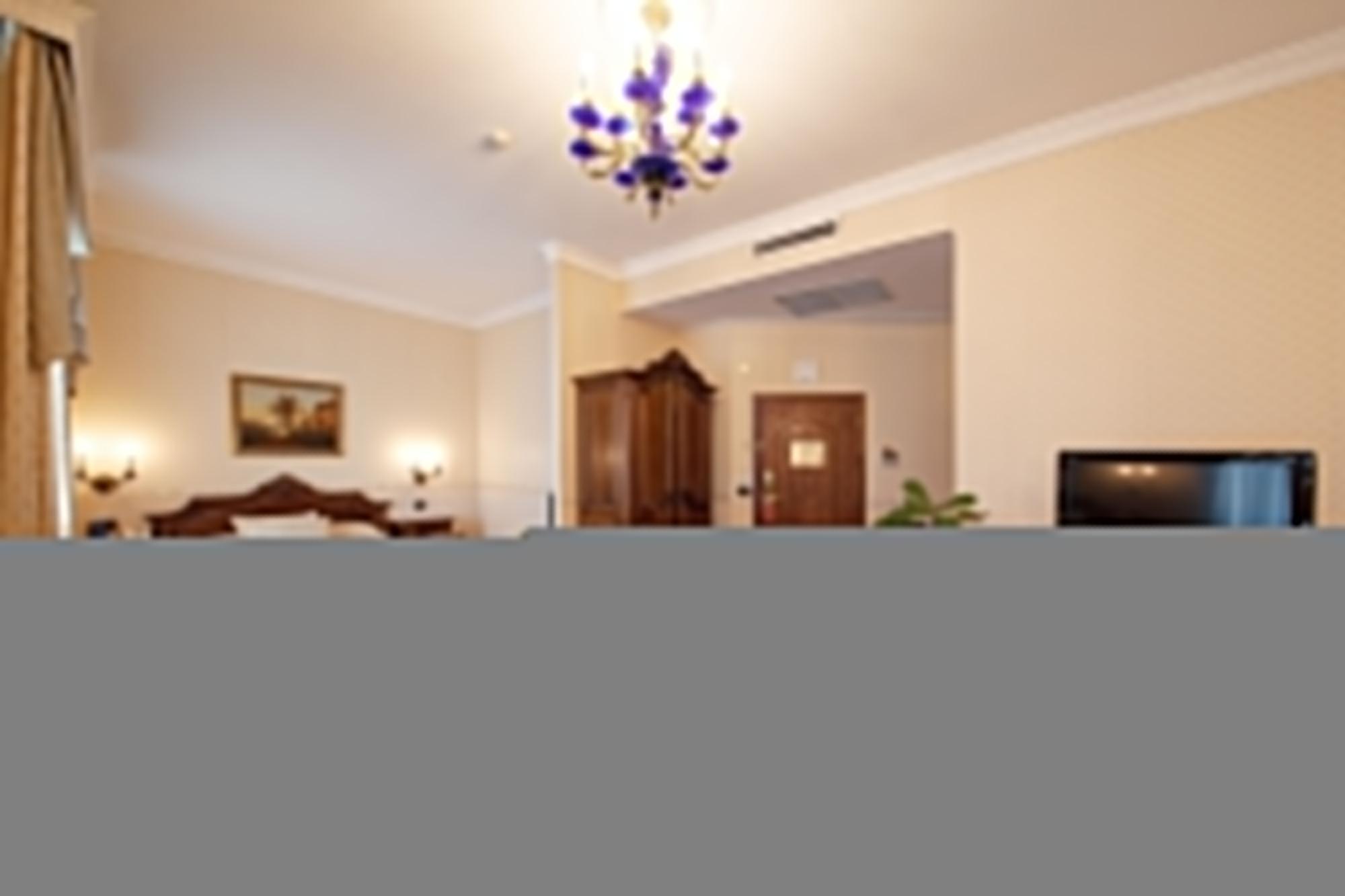 Grand London Varna